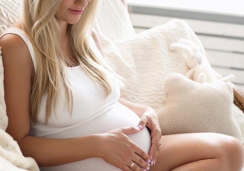 ОНЛАЙН-лекция для будущих мам : как быстро и эффективно восстановиться после родов