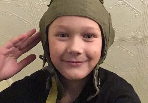 Космонавт или поэт??!!