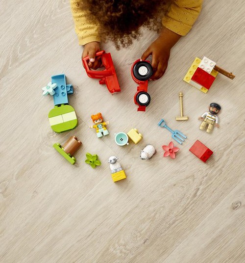 Расскажи о том, как малыш помогает по дому и выиграй комплект LEGO® DUPLO®!