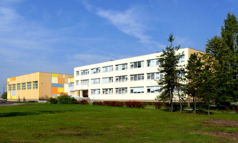 Школы Латвии: 75 Рижская средняя школа
